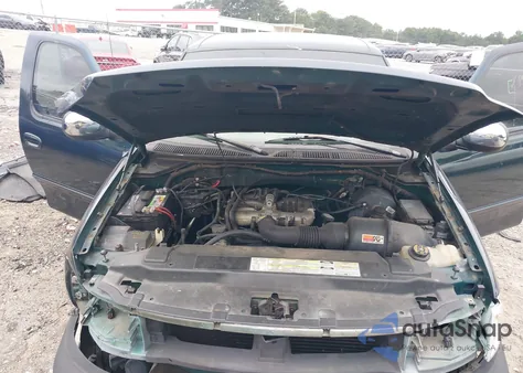 1999 Ford F-150 Work Series/Xl/Xlt z USA, uszkodzony, nr VIN 1FTZF172XXNA02466